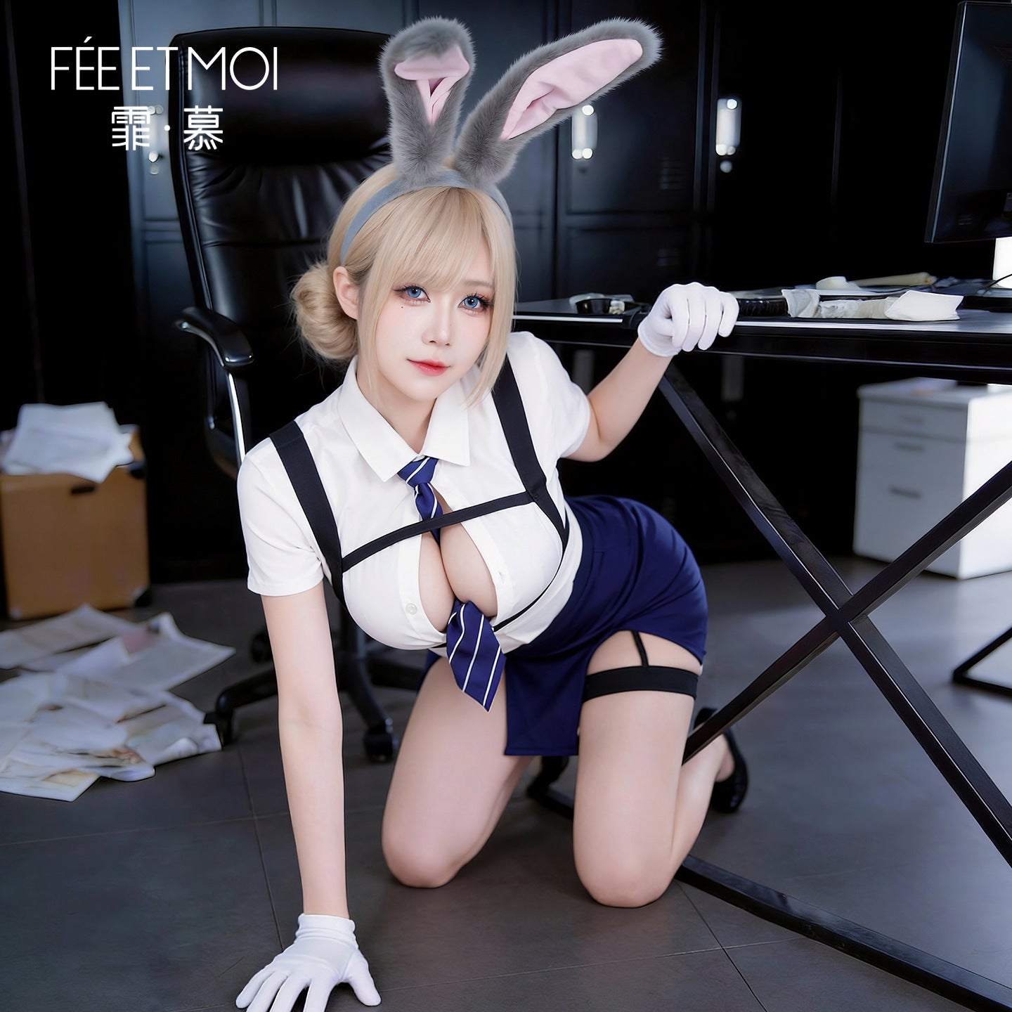 调情教官 热辣兔女郎教官束缚制服套装.