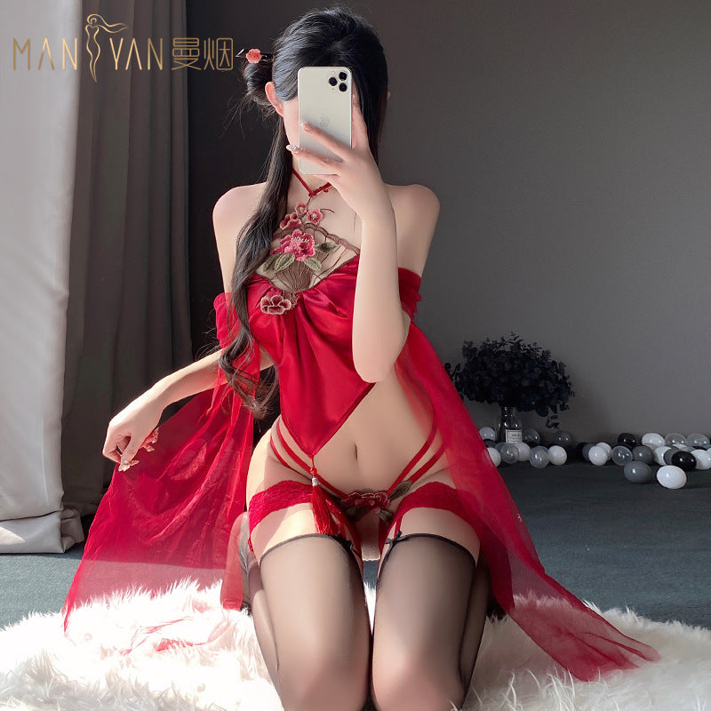 牡丹仙子 性感古风牡丹刺绣挂脖肚兜系带镂空制服.