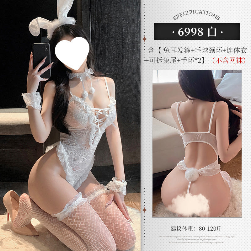 又乖又野 萌兔女郎蕾丝露臀连体衣套装制服