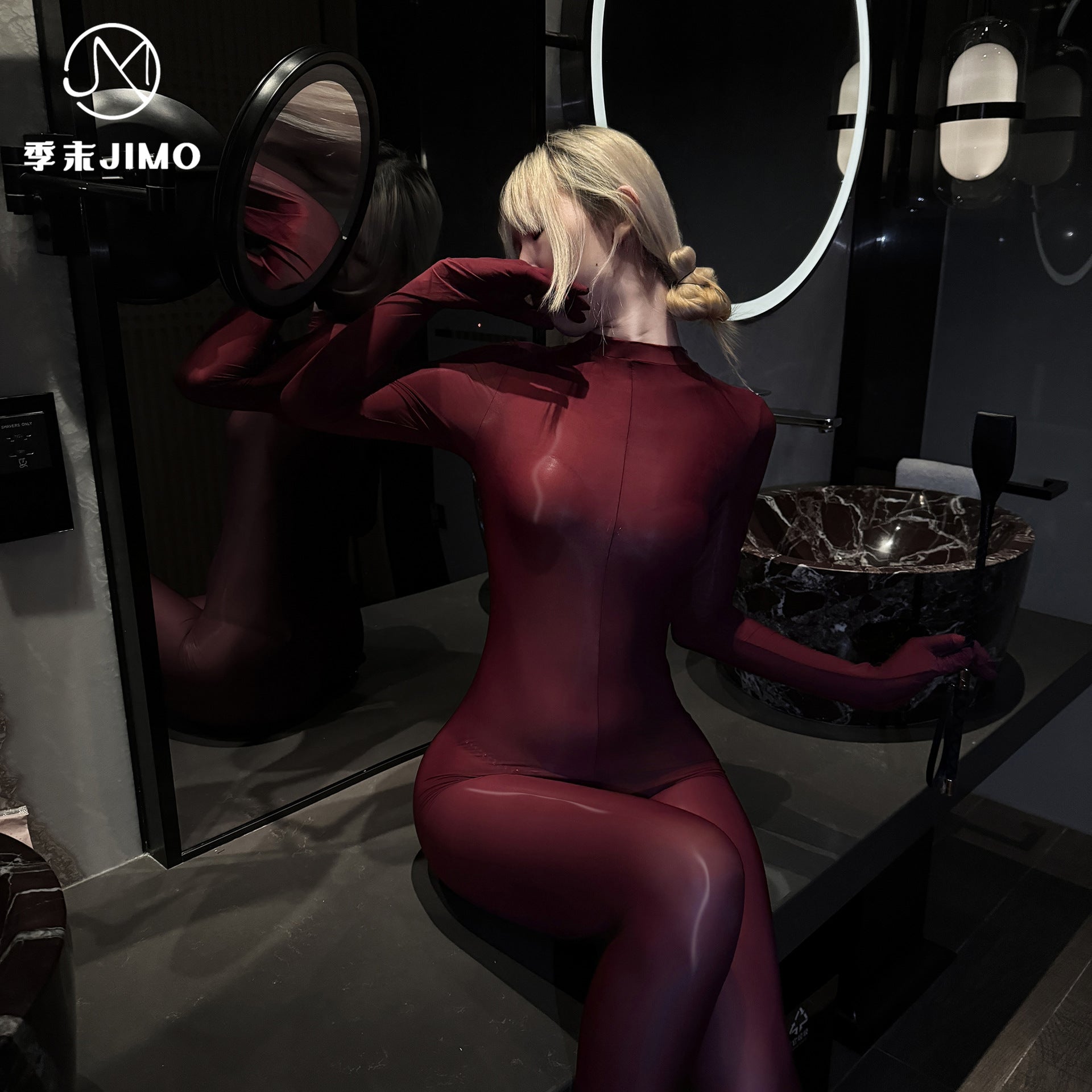 季末性感油亮全包连体衣丝滑裸感长袖紧身衣.