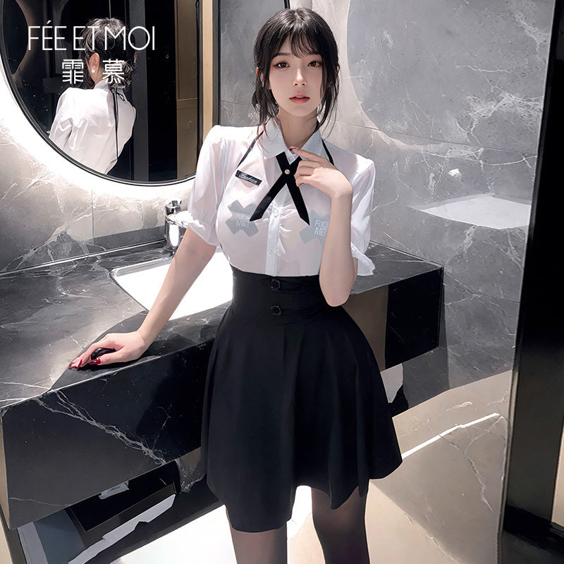 学院女神 前胸抽褶透身性感纯欲学院风套装