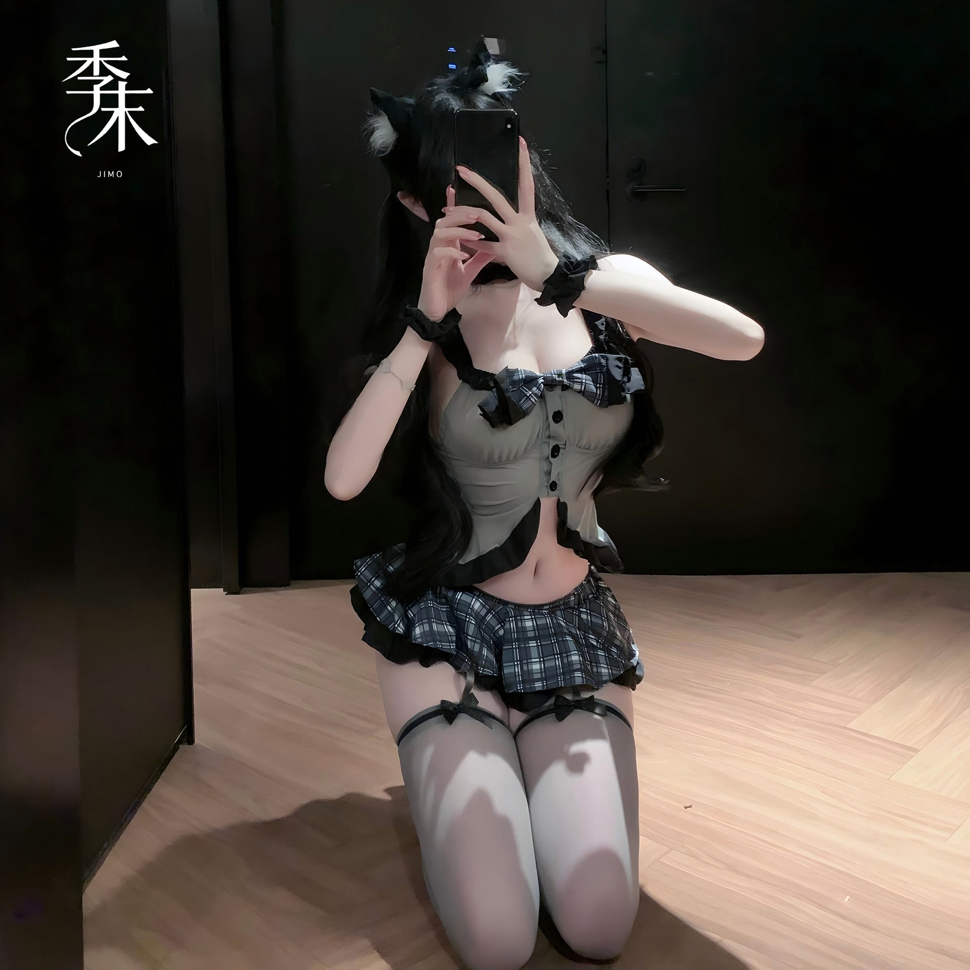 甜辣学妹 纯欲学院风JK木耳边制服.